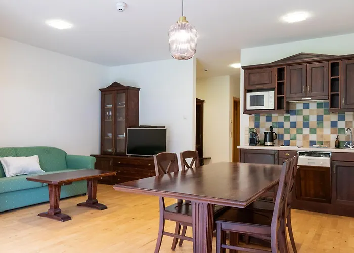 Апартаменти International House Mit Terrasse Zw 9 *