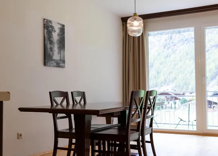 International House Mit Terrasse Zw 9 Апартаменти