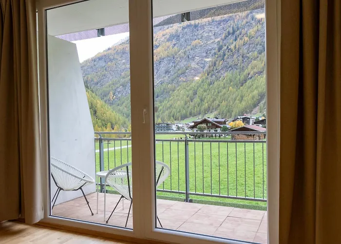 Apartment International House Mit Terrasse Zw 9 *